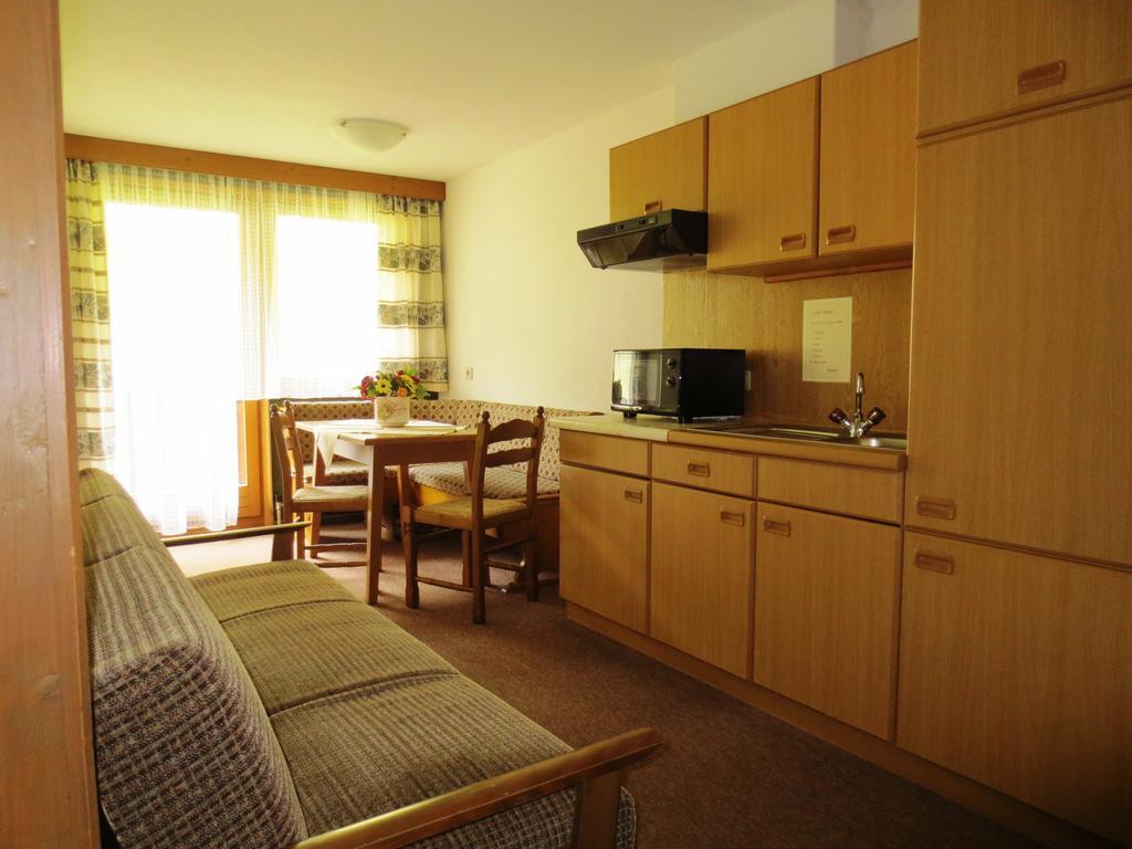 Wolke7 Family First Apartment Sankt Anton am Arlberg Bagian luar foto